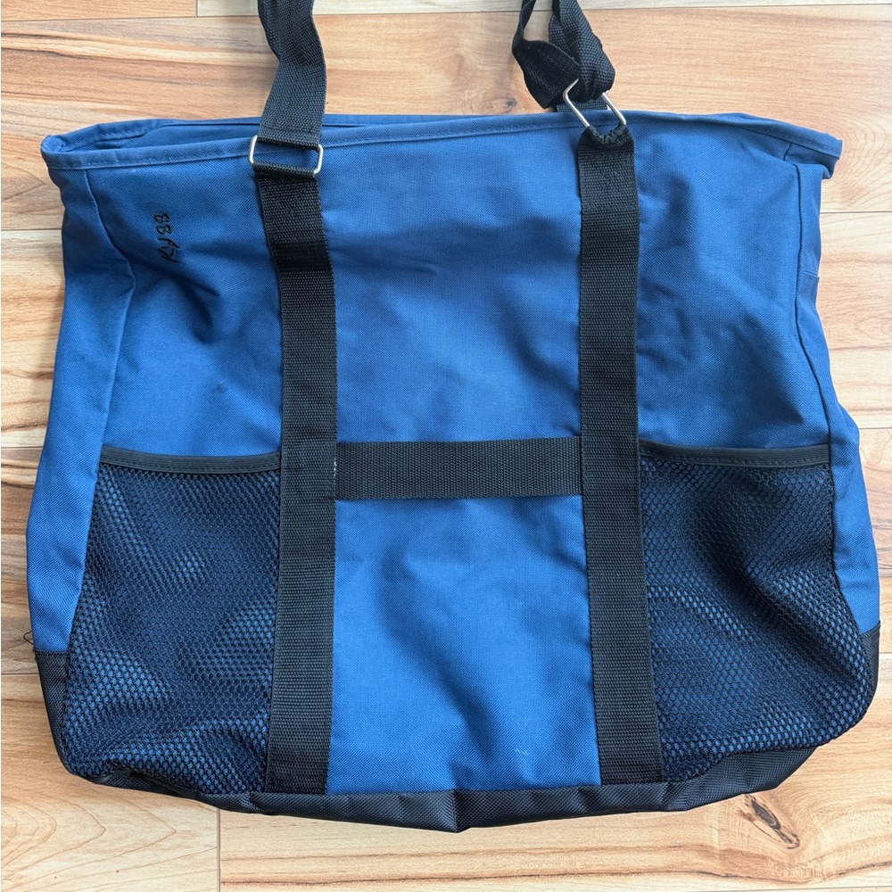 Large Kyss II Bag